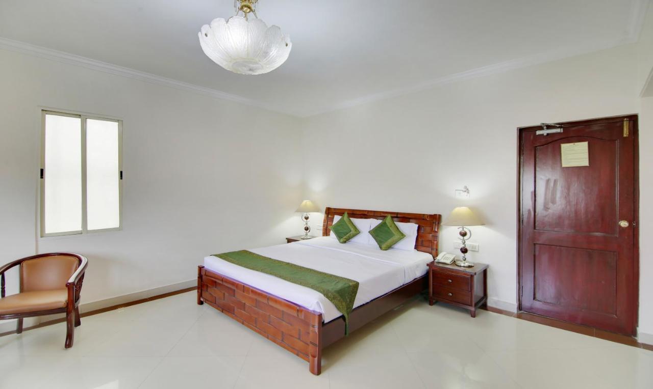 Treebo Trend President Suites Bangalore Bagian luar foto